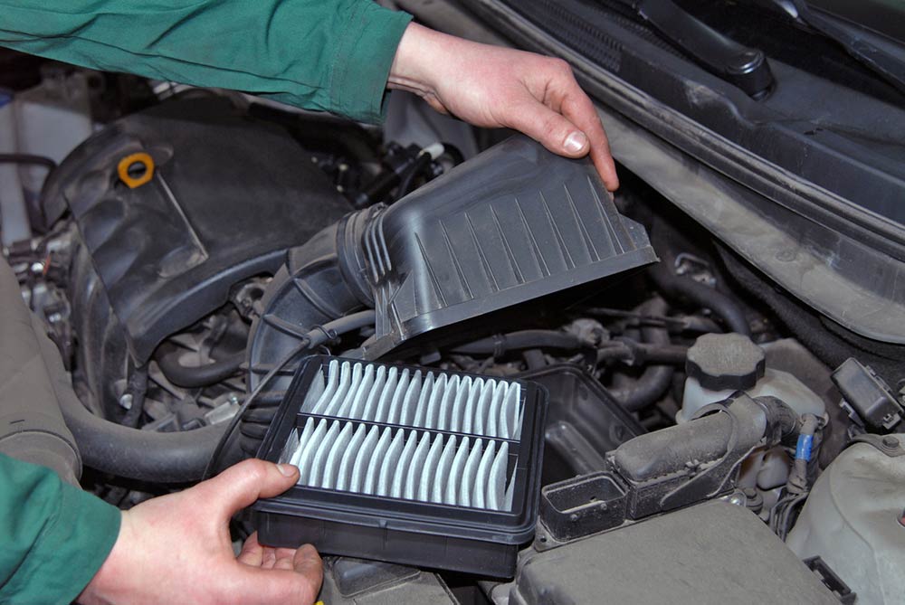 اهمیت فیلتر هوای موتور engine air filter