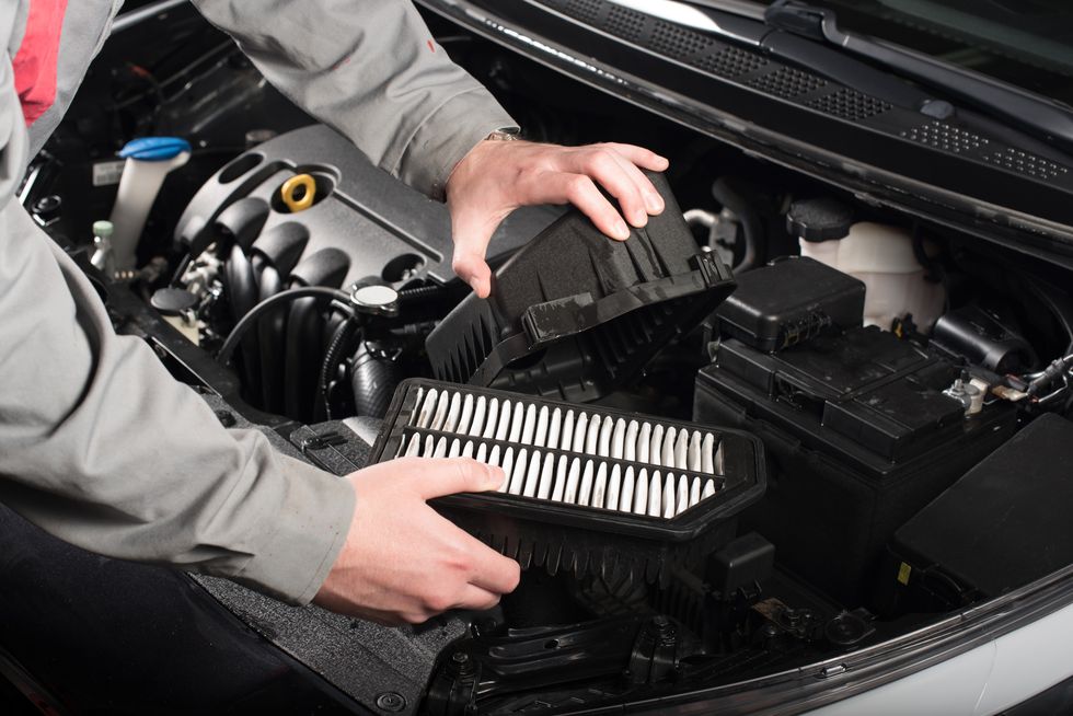 زمان تعویض فیلتر هوای موتور engine air filter